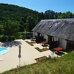 In Mit Gemeinschaftspool By Interhome Ferienhaus *