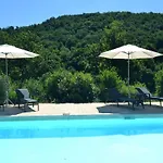 In Mit Gemeinschaftspool By Interhome
